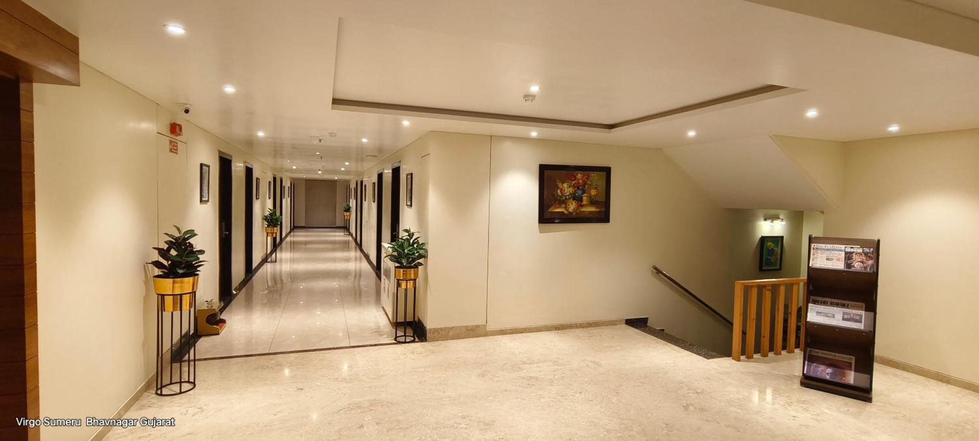 维果须弥酒店 巴夫那加尔 外观 照片